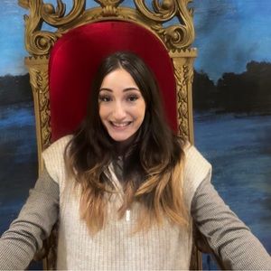 Meet your Posher, Anna